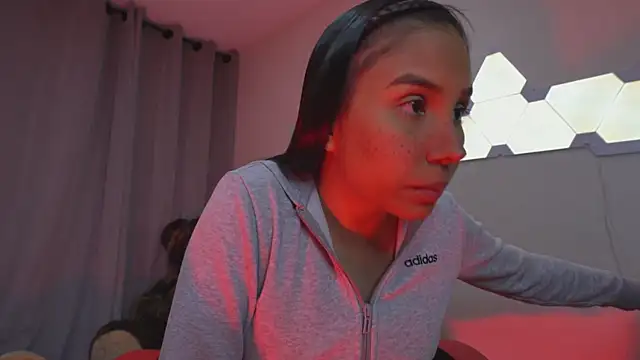 Snapshot of Dubois_Amy chatting on 20, 2, 2025 Dubois Amy online show from 20, 2, 2025