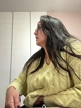 SWEETLILY18 online show from 10, 1, 2025