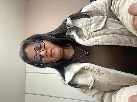 SWEETLILY18 online show from 30, 1, 2025