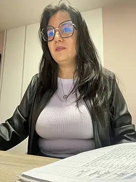 SWEETLILY18 online show from 10, 2, 2025