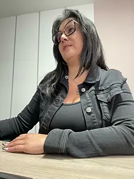 SWEETLILY18 online show from 19, 2, 2025