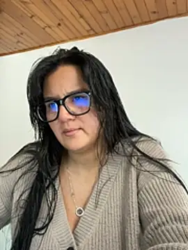 SWEETLILY18 online show from 21, 4, 2026