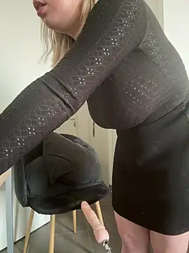 dollssfr online show from 21, 1, 2025