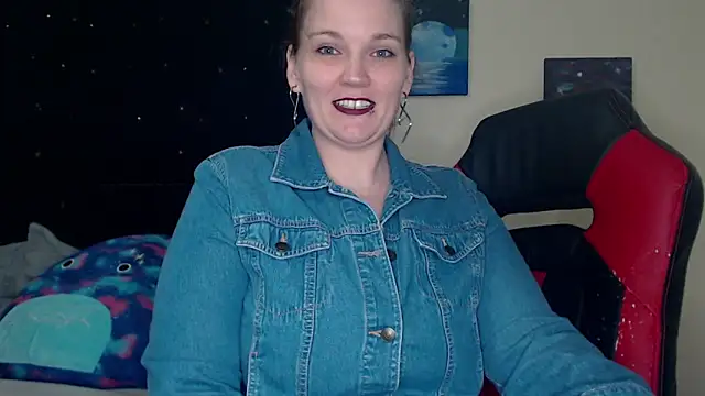 ToxicLilly online show from 6, 1, 2025