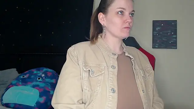 ToxicLilly online show from 10, 1, 2025