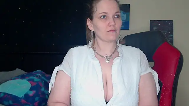 ToxicLilly online show from 11, 1, 2025