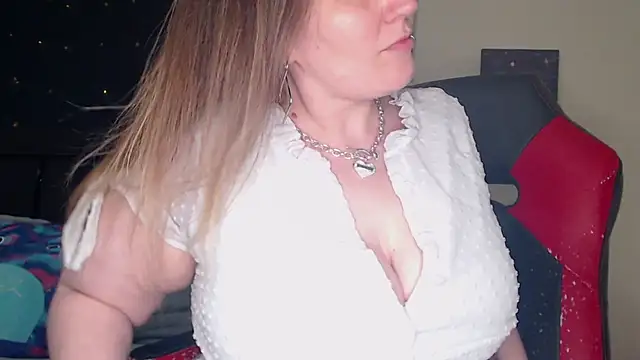 ToxicLilly online show from 16, 3, 2025