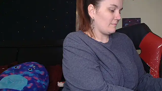 ToxicLilly online show from 12, 10, 2025