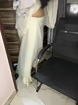 Zoya Varma004 online show from 10, 4, 2026