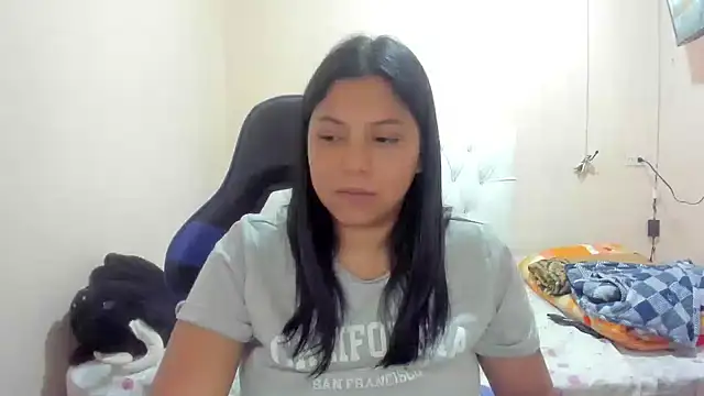 Leylafourniert online show from 21, 12, 2024