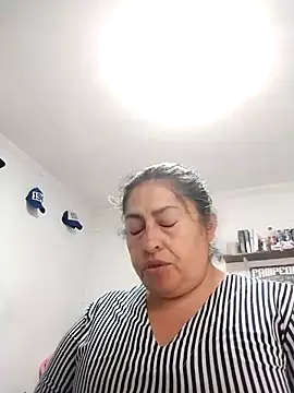 Snapshot of Keyla01_ chatting on 4, 10, 2025 Keyla01 online show from 4, 10, 2025