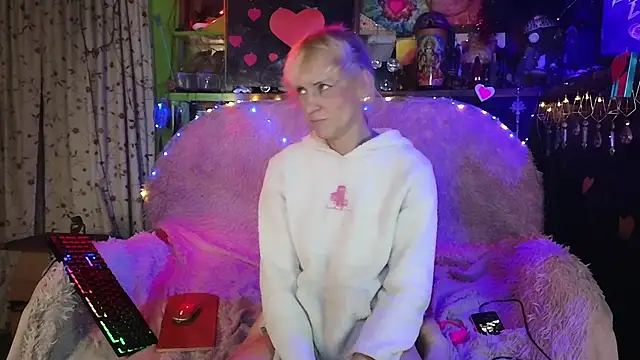 Snapshot of Alexa_Cosmic chatting on 16, 3, 2025 Alexa Cosmic online show from 16, 3, 2025