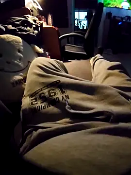 Snapshot of anonymus9006 chatting on 11, 3, 2025 anonymus9006 online show from 11, 3, 2025