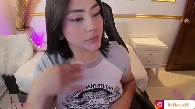 Snapshot of lucy26_ chatting on 1, 3, 2025 lucy26 online show from 1, 3, 2025