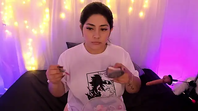 Snapshot of lucy26_ chatting on 22, 9, 2025 lucy26 online show from 22, 9, 2025