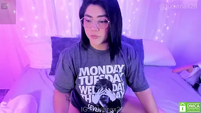 Snapshot of lucy26_ chatting on 19, 12, 2025 lucy26 online show from 19, 12, 2025