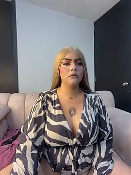 sweet dalila online show from 14, 4, 2026