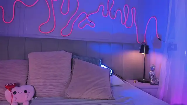 Sofly s online show from 26, 2, 2026