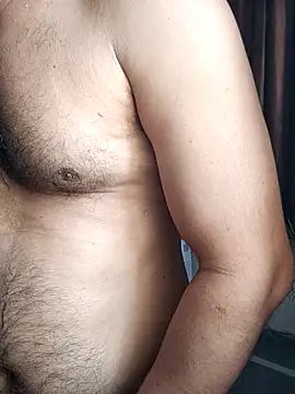 Snapshot of mahi-singh43 chatting on 13, 9, 2025 mahi-singh43 online show from 13, 9, 2025