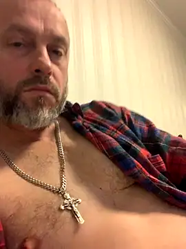 Snapshot of GHsveter chatting on 6, 10, 2025 GHsveter online show from 6, 10, 2025