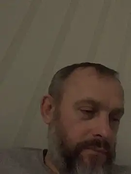 Snapshot of GHsveter chatting on 15, 12, 2025 GHsveter online show from 15, 12, 2025