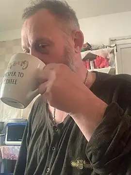 Snapshot of GHsveter chatting on 29, 4, 2026 GHsveter online show from 29, 4, 2026