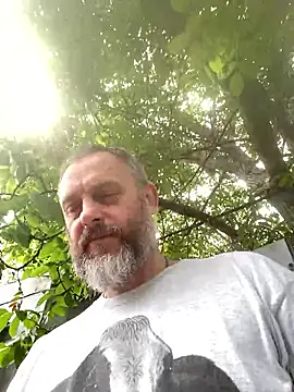 Snapshot of GHsveter chatting on 25, 5, 2026 GHsveter online show from 25, 5, 2026