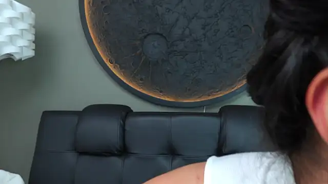 Snapshot of miss_sharlotte18 chatting on 29, 10, 2025 miss sharlotte18 online show from 29, 10, 2025