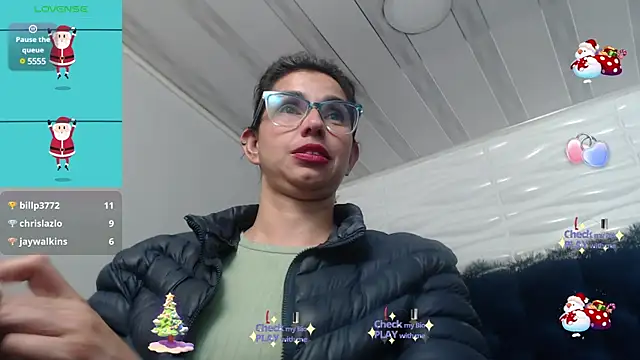 Snapshot of Eva-Williams chatting on 15, 12, 2024 Eva-Williams online show from 15, 12, 2024