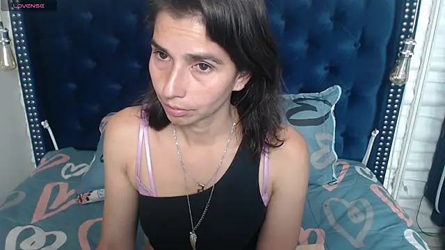 Snapshot of Eva-Williams chatting on 3, 2, 2025 Eva-Williams online show from 3, 2, 2025