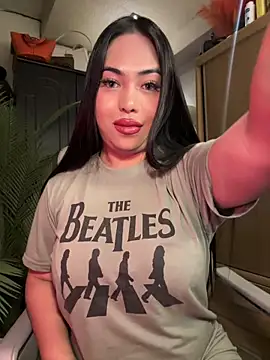 Snapshot of BigDominaMia chatting on 17, 3, 2026 BigDominaMia online show from 17, 3, 2026