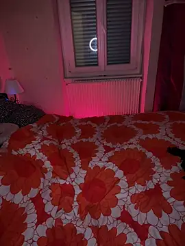 Snapshot of callmelouve chatting on 21, 2, 2025 callmelouve online show from 21, 2, 2025