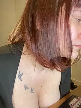 Snapshot of callmelouve chatting on 1, 3, 2025 callmelouve online show from 1, 3, 2025