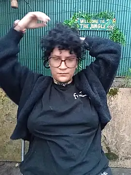 Snapshot of callmelouve chatting on 29, 9, 2025 callmelouve online show from 29, 9, 2025