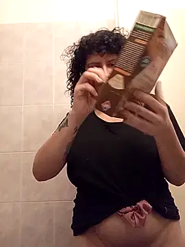 Snapshot of callmelouve chatting on 3, 12, 2025 callmelouve online show from 3, 12, 2025