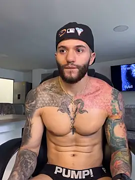 Snapshot of Frank_Farrell chatting on 17, 12, 2024 Frank Farrell online show from 17, 12, 2024