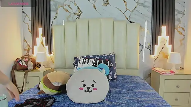 mollieblue69 online show from 16, 3, 2025