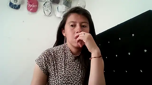 sandyquinnxx online show from 2, 12, 2025