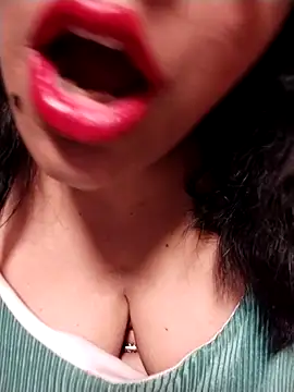 Snapshot of tharu_sweet chatting on 11, 2, 2026 tharu sweet online show from 11, 2, 2026