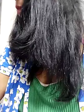 Snapshot of tharu_sweet chatting on 3, 3, 2026 tharu sweet online show from 3, 3, 2026