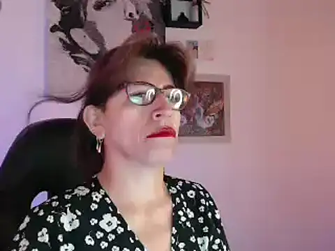 Chayla Ruiz online show from 17, 1, 2025