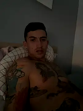 Snapshot of wethkisses chatting on 7, 10, 2025 wethkisses online show from 7, 10, 2025