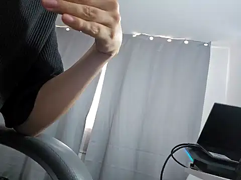 Jhoan saenz online show from 16, 9, 2025