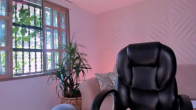 KateSunder online show from 10, 2, 2025