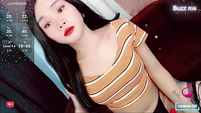 amomentoflust69 online show from 11, 4, 2026