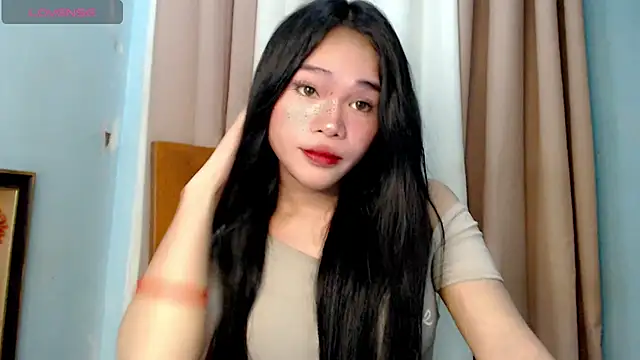 Snapshot of amomentoflust69 chatting on 5, 7, 2026 amomentoflust69 online show from 5, 7, 2026