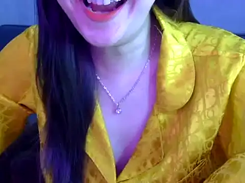 Bee 2k online show from 14, 1, 2025