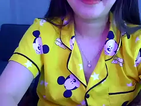 Bee 2k online show from 16, 1, 2025