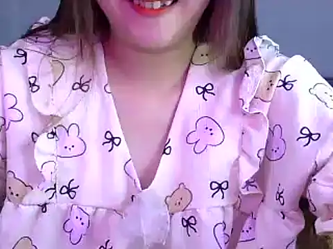 Bee 2k online show from 19, 2, 2025