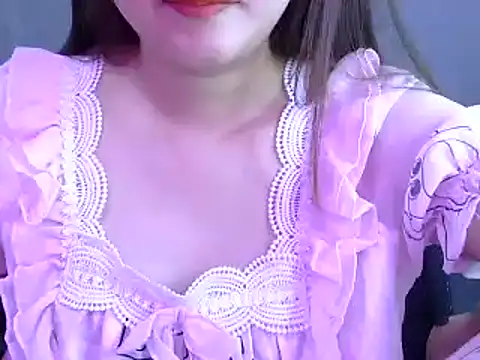 Bee 2k online show from 11, 3, 2025